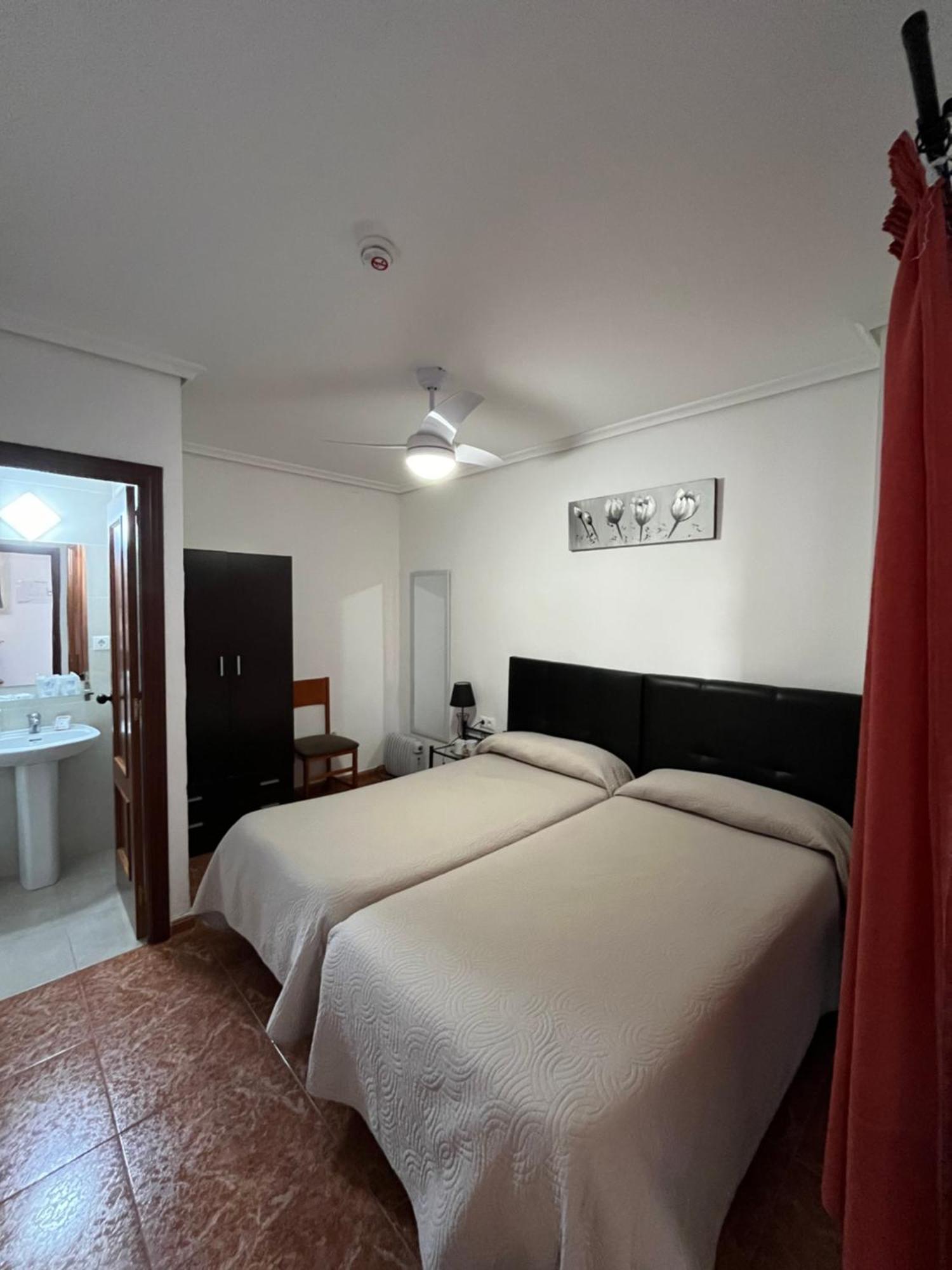 Pension Los Arcos Córdoba Eksteriør billede